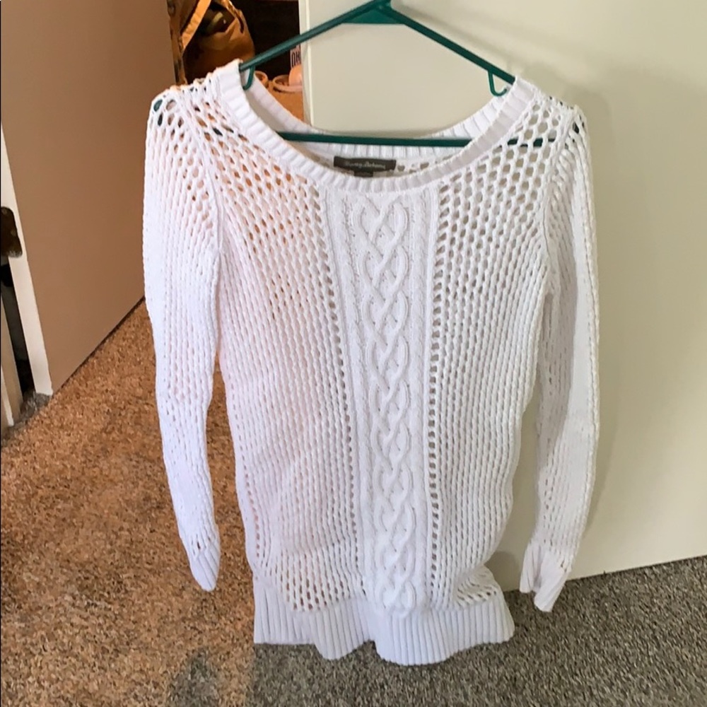 White Tommy Bahama sweater